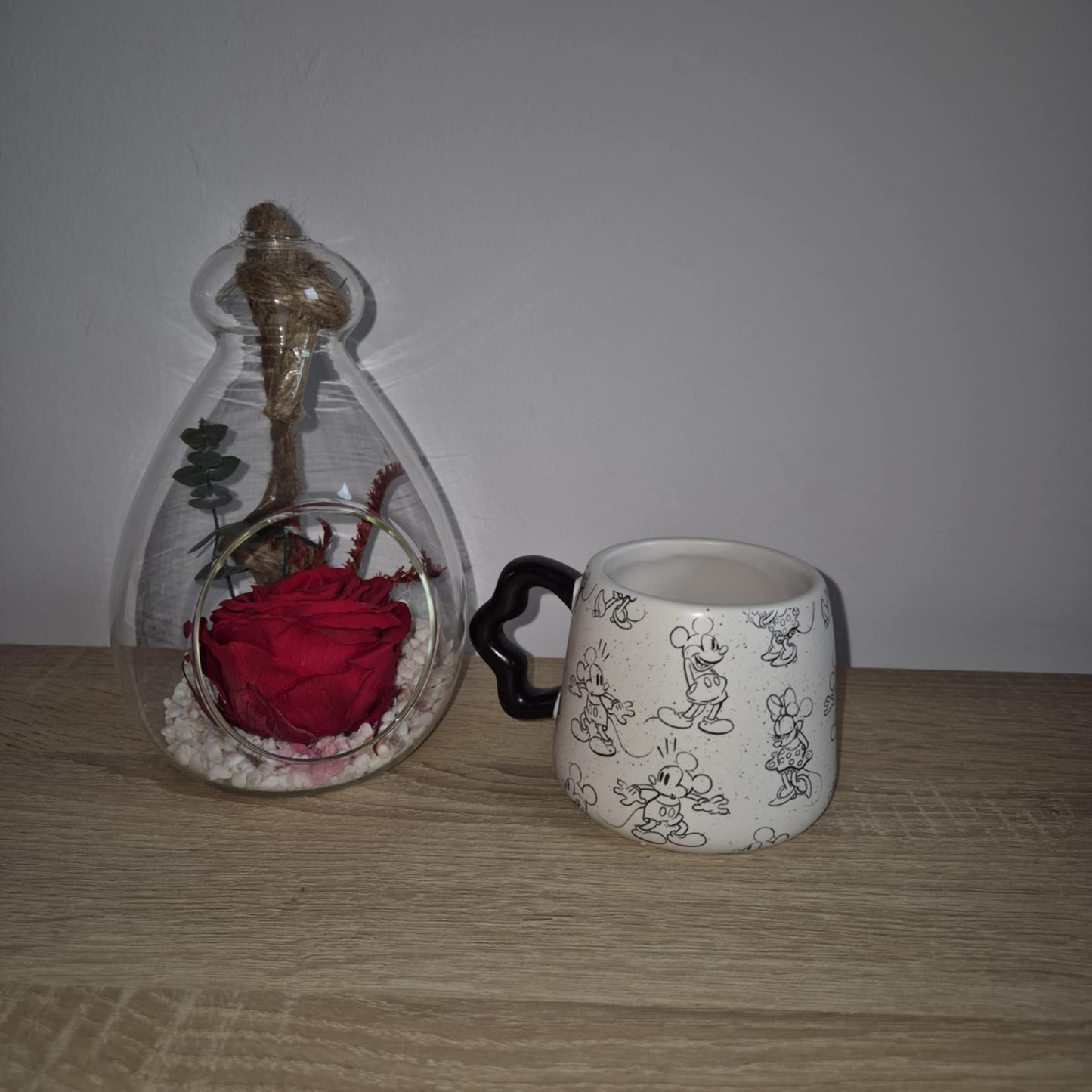 Tasse Mickey-Minnie Shapes Black&White